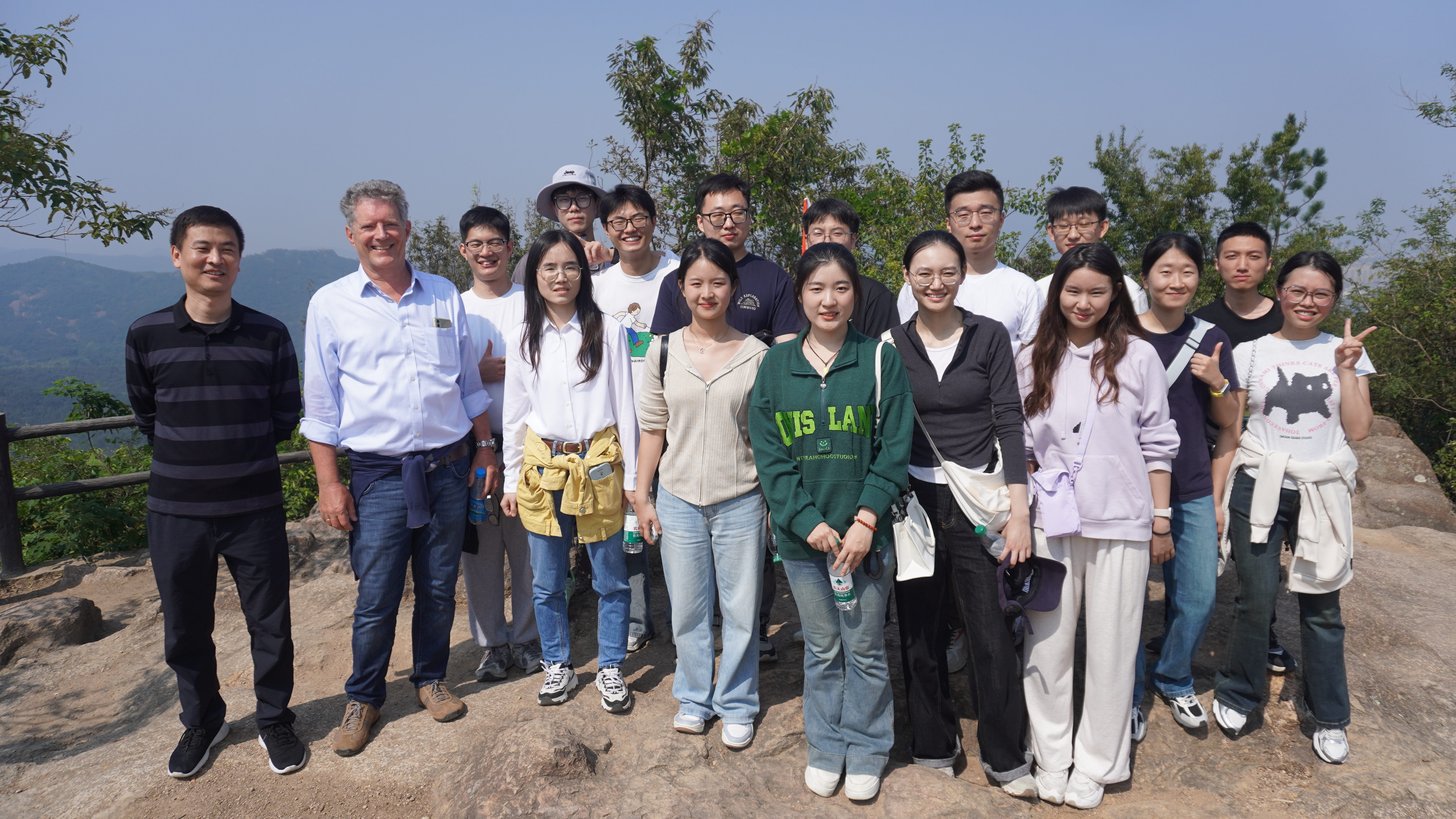 2024年天平山秋游活动——欢迎Steinrüick院士来我校访问